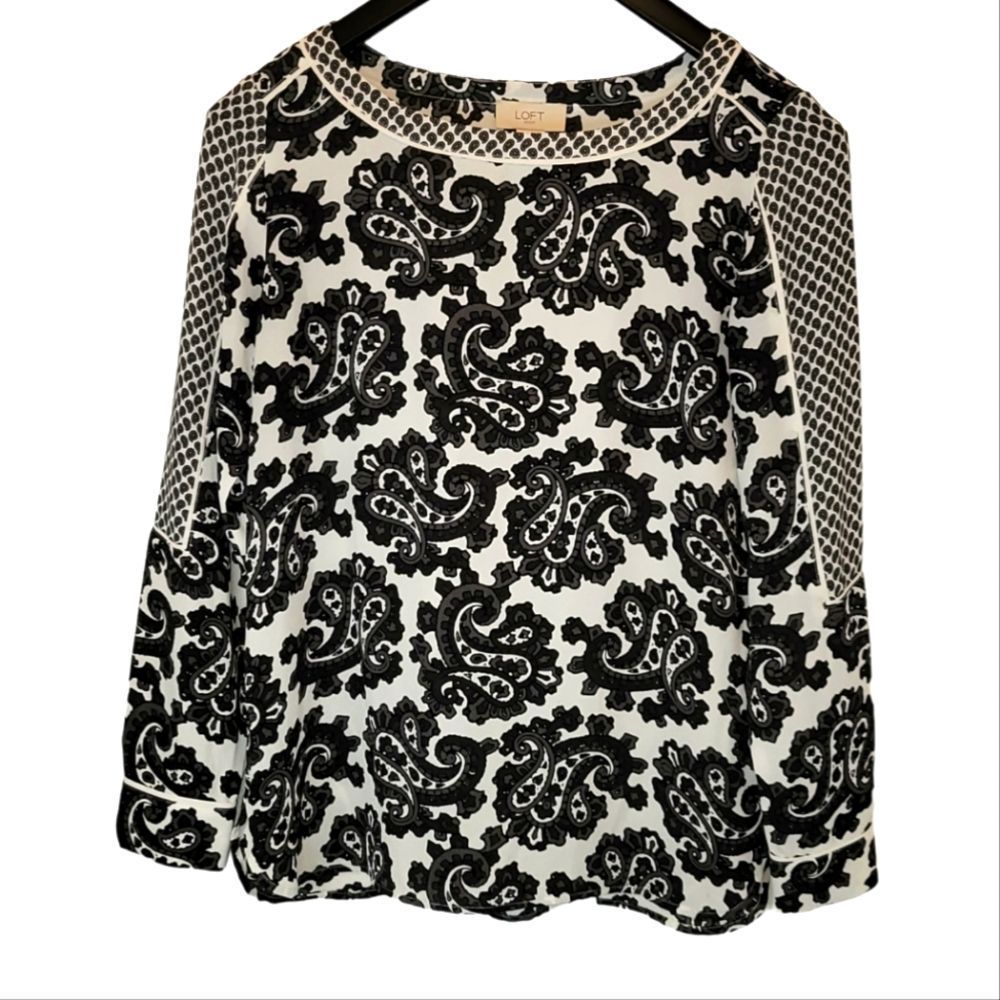 Women's Loft Outlet Black & White Blouse Size XS